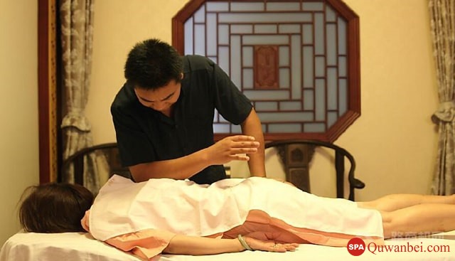 重庆SPA，有男技师吗？